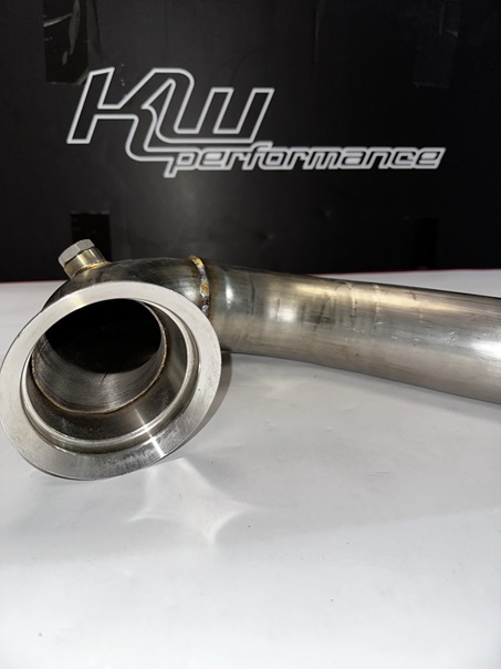 PERFORMANCE DOWNPIPES FÜR MERCEDES-BENZ W176 A45 C117 CLA45 X156 GLA45