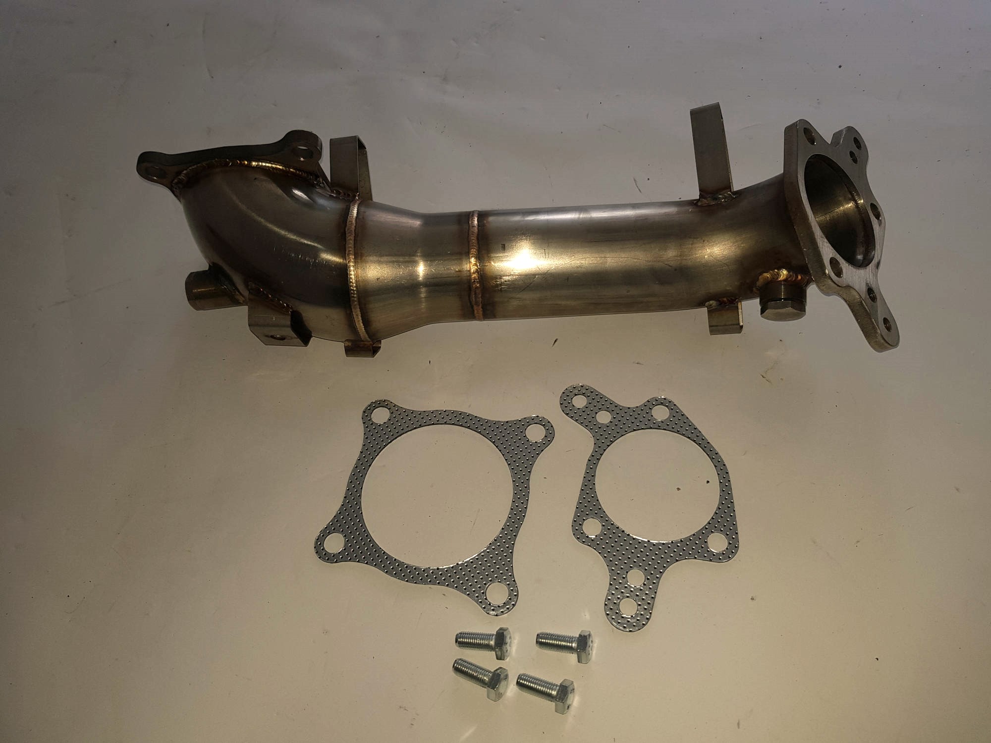 Neu Tuning Downpipe 76MM (Civic 2017+ Type R FK8) Catles
