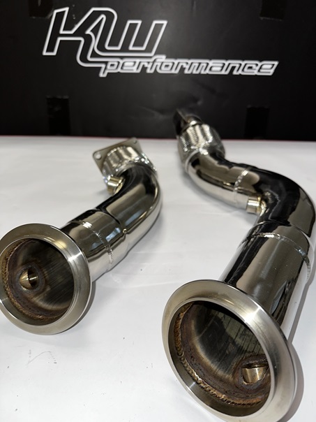 Performance Downpipe für BMW M3 F80 & M4 F82/F83 S55