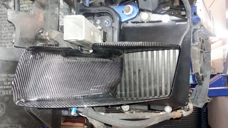 Audi RS6 4F C6 5.0T Carbon Luftleitschächte Luftführungen Tuning Ladeluftkühler